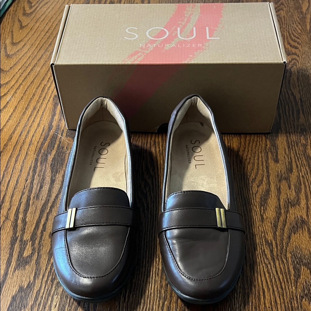 SOUL Naturalizer Women's Dark Brown Loafers